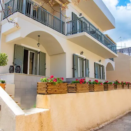 Luxury * Kassiopi